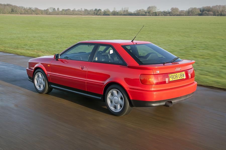  Audi S2 Coupe (89, 8B) 1990 года  (UK) (фото 12 из 25)